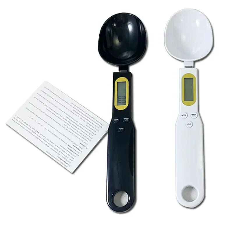 Easy-to-Use Electronic Measuring Spoon for Precise Pet Food Portions - Paw Storify