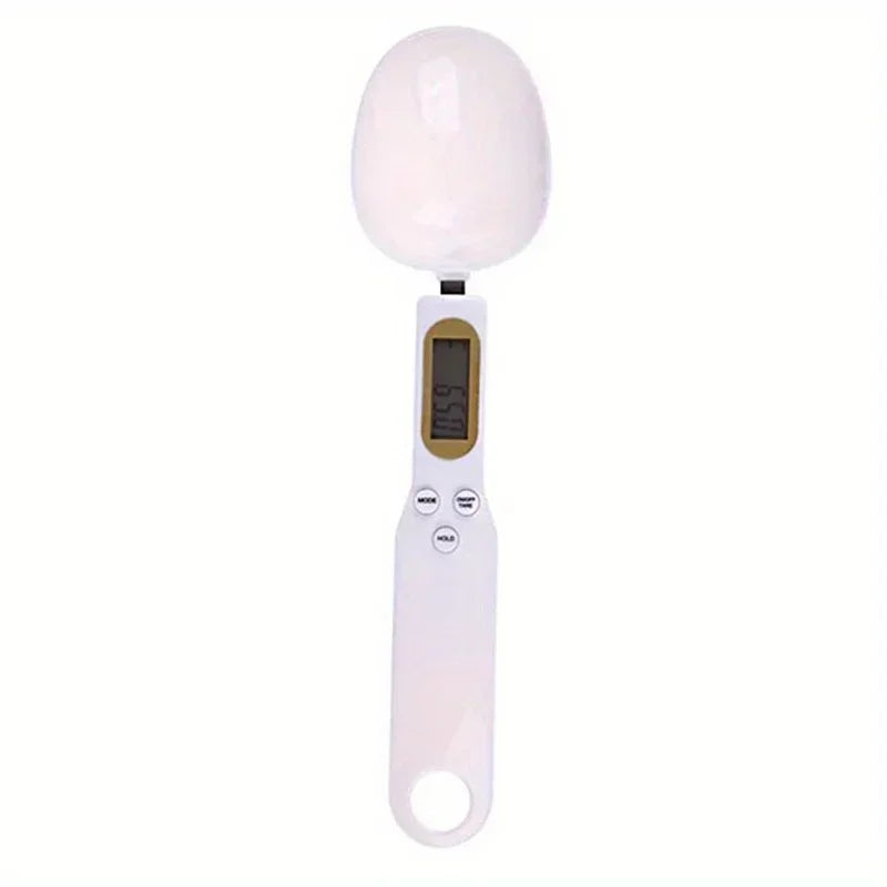 Easy-to-Use Electronic Measuring Spoon for Precise Pet Food Portions - Paw Storify